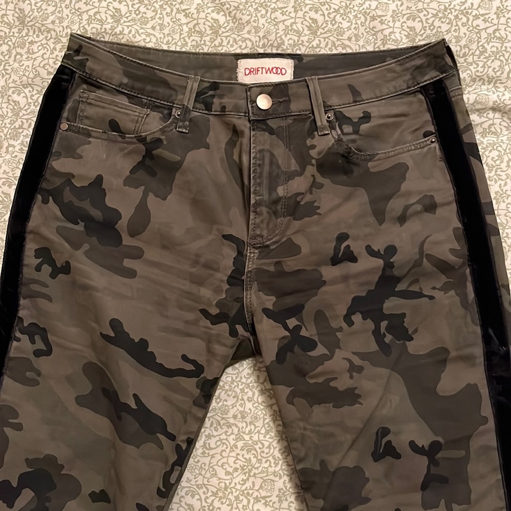 Camo jeans